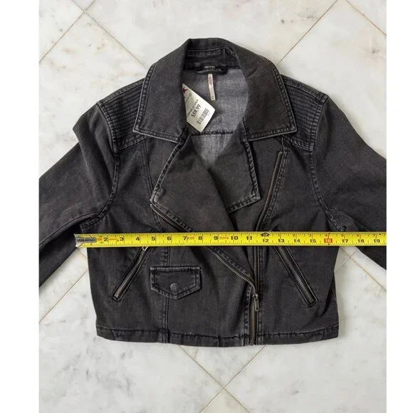Free People James Dean Cropped Moto Denim Jacket - Washed Black - Size M - NWT - Picture 12 of 13